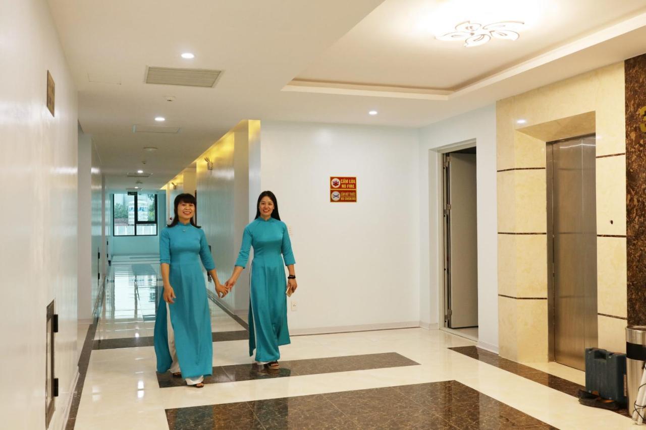 Khách Sạn Hoa Ban Trắng Son La Esterno foto