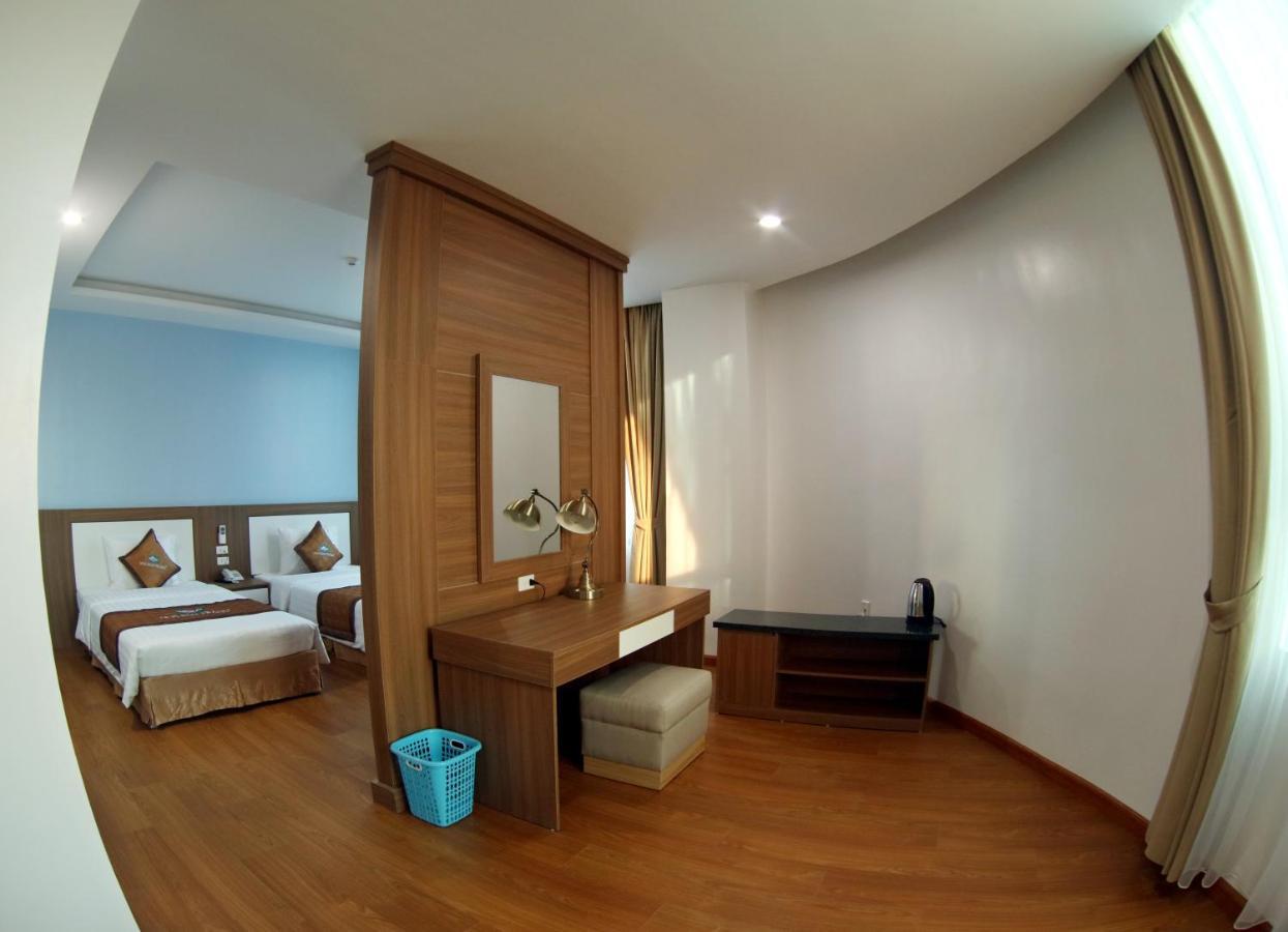 Khách Sạn Hoa Ban Trắng Son La Esterno foto
